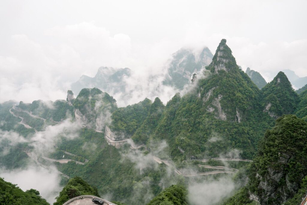 Tianmen Mountain roads in Zhangjiajie