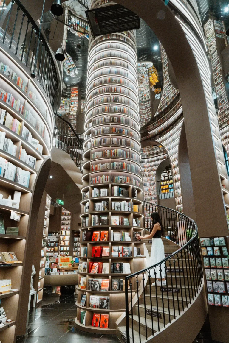 Chengdu Travel Guide: What to See, Eat, and Do