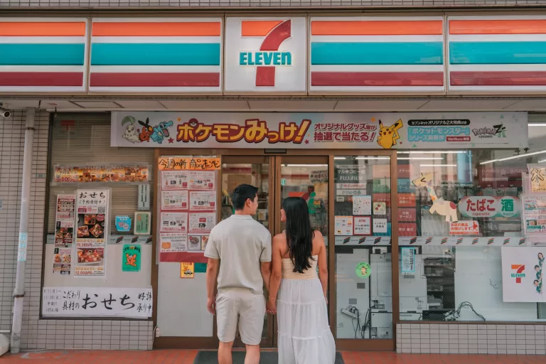 25 Must-Try Japanese Convenience Store Foods for First-Time Visitors