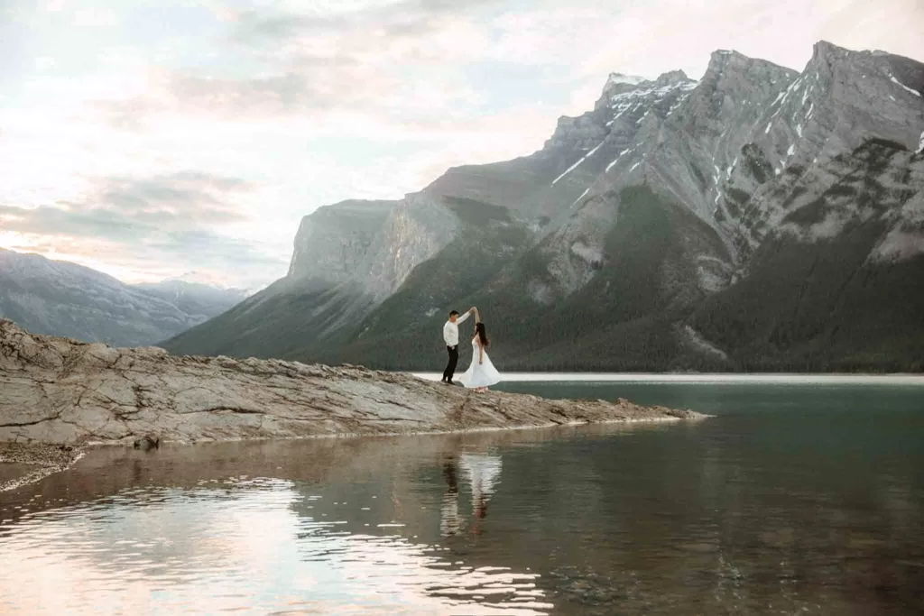 Angelia & Chris posing at Lake Minnewanka